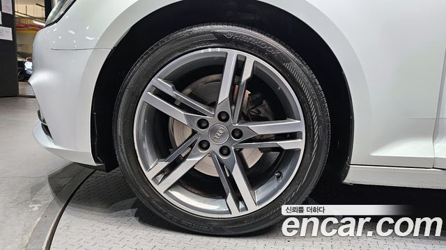 Audi A4 (B9) 40 TFSI Premium 2019 — фото 5