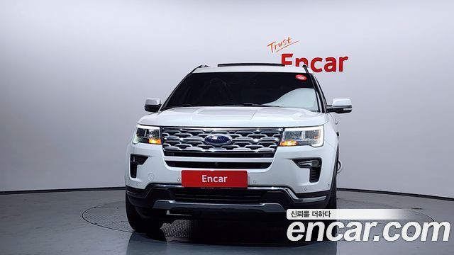 Ford Explorer 2.3 Limited 4WD 5th 2019 — фото 3