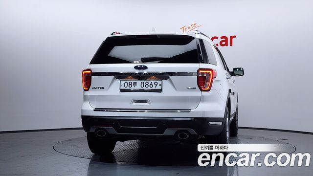 Ford Explorer 2.3 Limited 4WD 5th 2019 — фото 4