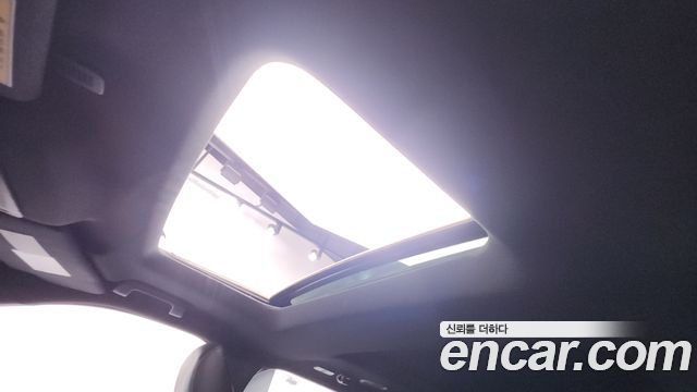 Ford Explorer 2.3 Limited 4WD 5th 2019 — фото 19