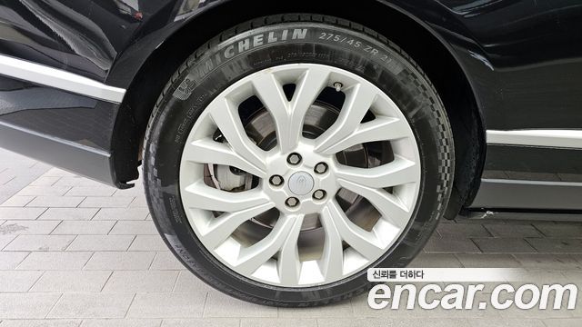 Land Rover Range Rover (IV) D350 Vogue SE Disel 2021 — фото 5