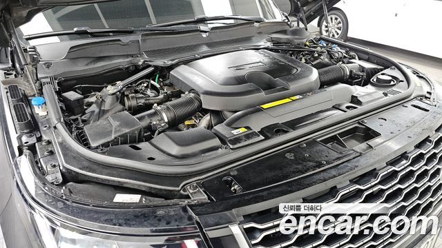Land Rover Range Rover (IV) D350 Vogue SE Disel 2021 — фото 6