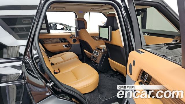 Land Rover Range Rover (IV) D350 Vogue SE Disel 2021 — фото 16