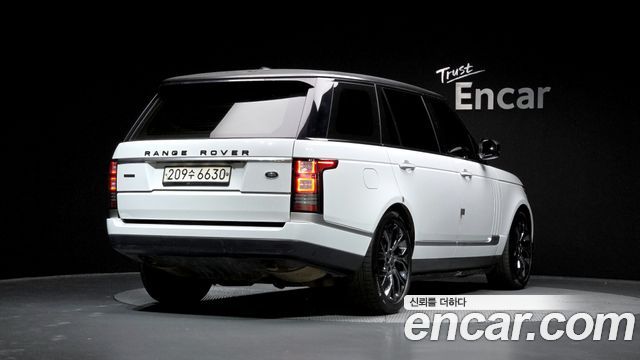 Land Rover Range Rover (IV) 4.4 SDV8 AB LWB DIESEL 2016 — фото 2