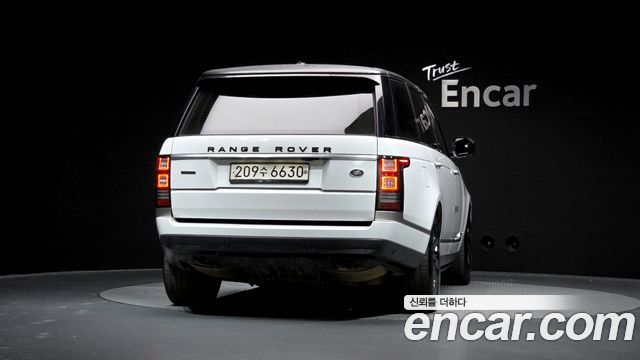 Land Rover Range Rover (IV) 4.4 SDV8 AB LWB DIESEL 2016 — фото 4