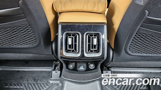 Kia Sorento (IV) HEV 1.6 2WD Signature 2021 — фото 19