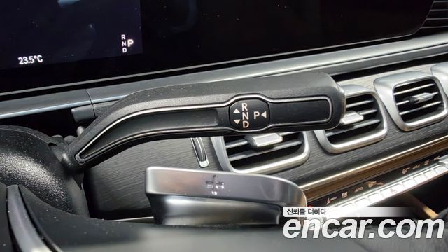 Mercedes-Benz GLE-Class (W167) GLE450 4MATIC 2025 — фото 9