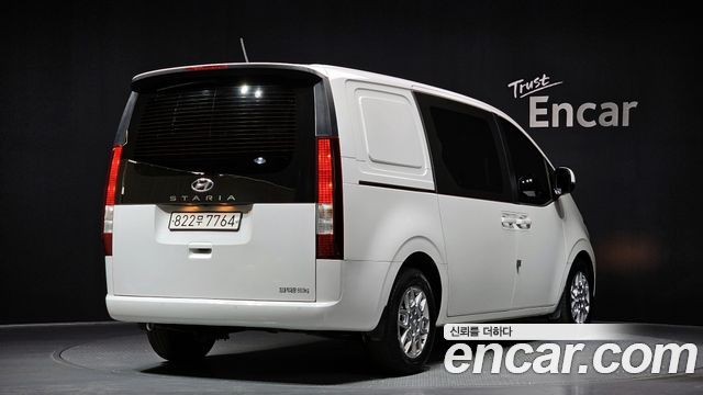 Hyundai Staria Cargo 5-Seater Modern 2022 — фото 2
