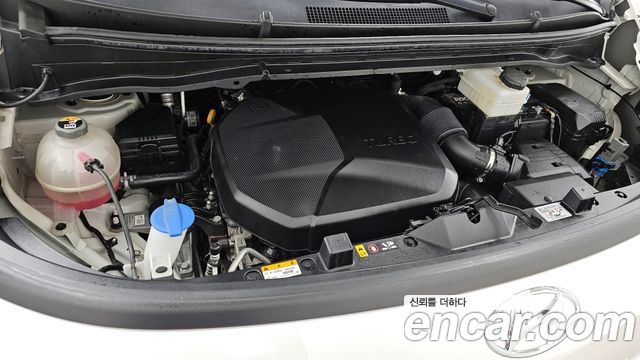 Hyundai Staria Cargo 5-Seater Modern 2022 — фото 6