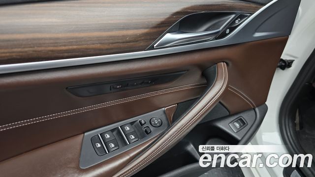 BMW 5 Series (G30) 530i xDrive M Sport Package Plus 2017 — фото 21