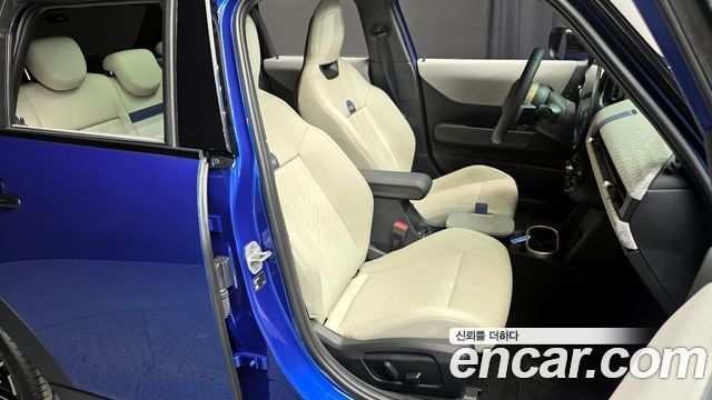 MINI Cooper S (IV) 5 Door Favoured 2025 — фото 12