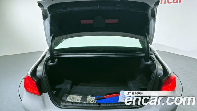 BMW 5 Series (G30) 520d Luxury Special Edition 2018 — фото 20