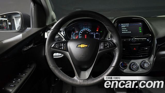 Chevrolet Spark Premier 2019 — фото 13