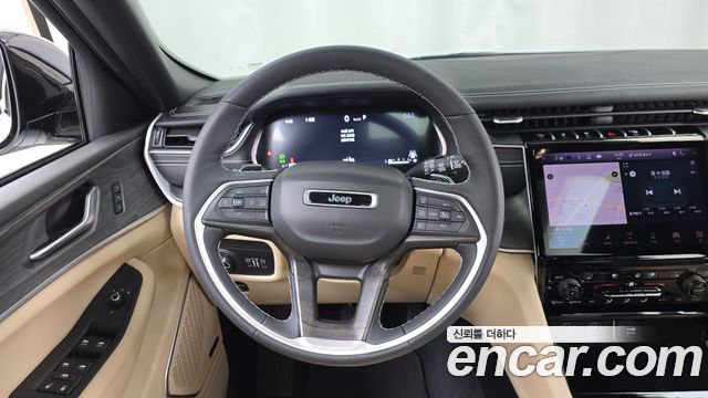 Jeep Grand Cherokee (WL) 3.6 Limited 2023 — фото 17