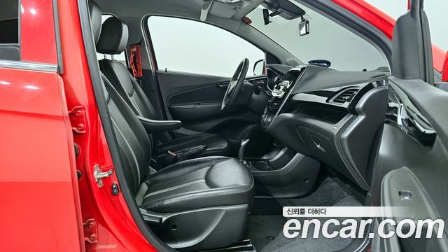 Chevrolet Spark Premier 2021 — фото 10