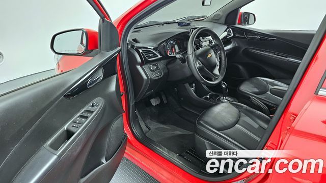 Chevrolet Spark Premier 2021 — фото 11