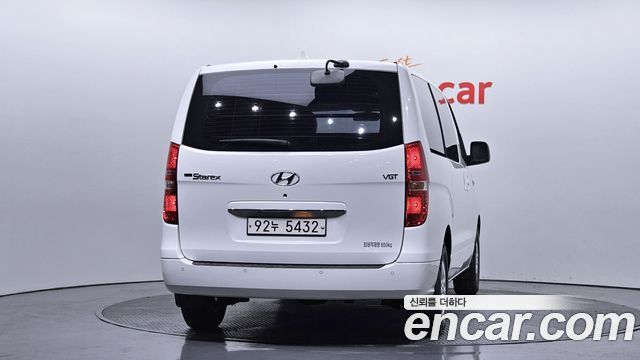 Hyundai Grand Starex Van 3-Seater Smart 2021 — фото 4