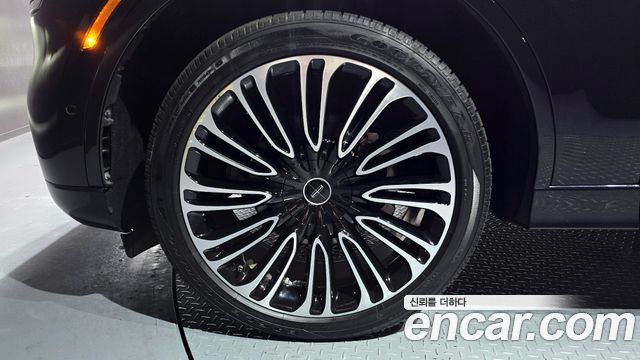 Lincoln Aviator (II) 3.0 Black Label AWD 2022 — фото 5