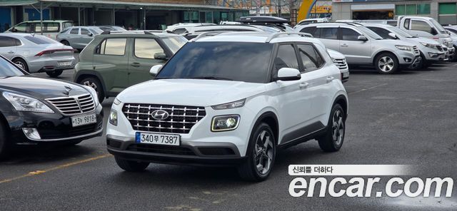 Hyundai Venue 1.6 Modern Plus