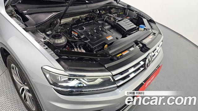 Volkswagen Tiguan Allspace 2.0 TDI Prestige 2020 — фото 6