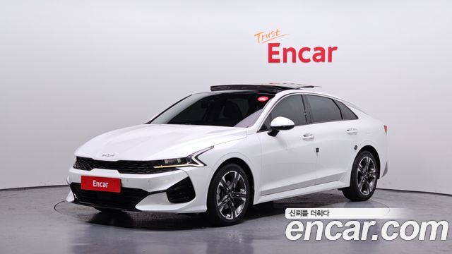 Kia K5 (III) 2.0 Prestige 2022 — фото 1