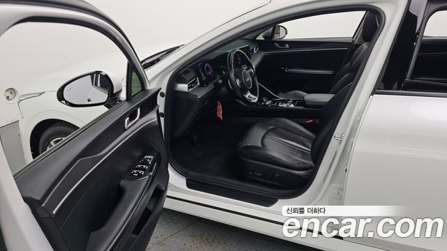Kia K5 (III) 2.0 Prestige 2022 — фото 10