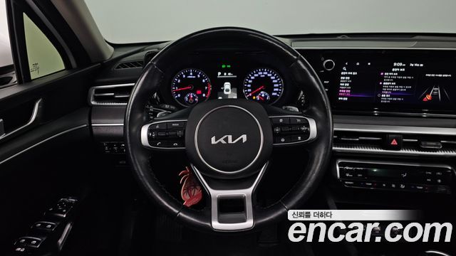 Kia K5 (III) 2.0 Prestige 2022 — фото 18