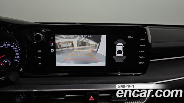 Kia K5 (III) 2.0 Prestige 2022 — фото 20