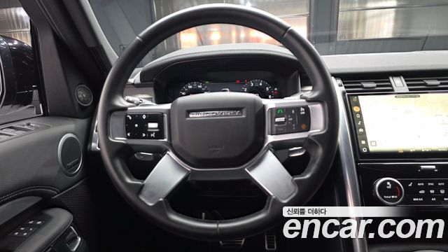 Land Rover Discovery 5 P360 R-Dynamic SE 2023 — фото 13