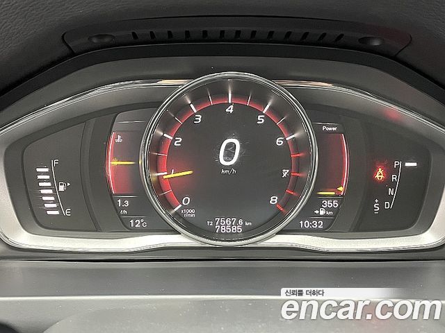 Volvo S60 Polester 2nd 2017 — фото 8