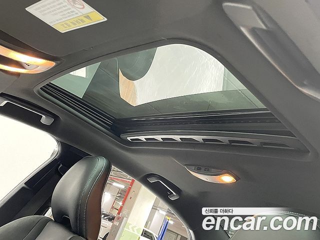 Volvo S60 Polester 2nd 2017 — фото 16