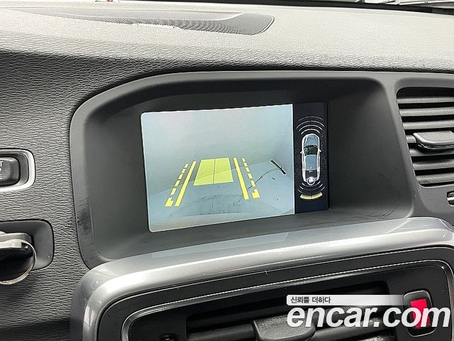 Volvo S60 Polester 2nd 2017 — фото 18