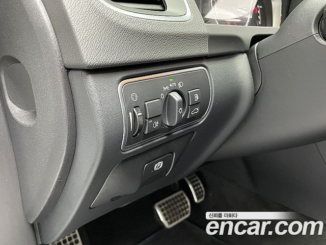 Volvo S60 Polester 2nd 2017 — фото 20