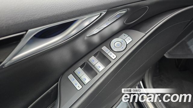 Genesis G80 (RG3) Gasoline 3.5 Turbo 2WD 2022 — фото 14
