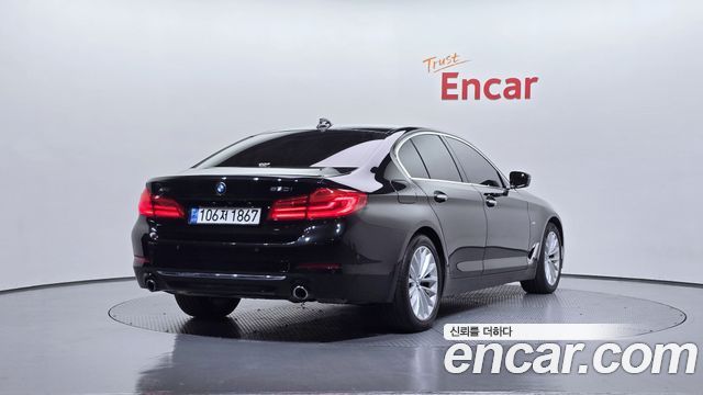 BMW 5 Series (G30) 530i xDrive Luxury Plus 2018 — фото 2