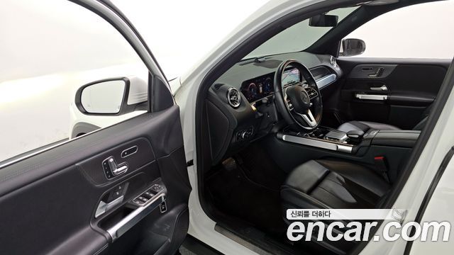 Mercedes-Benz GLB-Class (X247) GLB220 2021 — фото 10