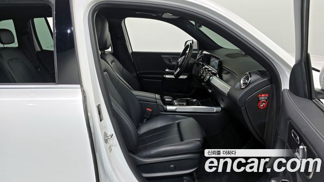 Mercedes-Benz GLB-Class (X247) GLB220 2021 — фото 11