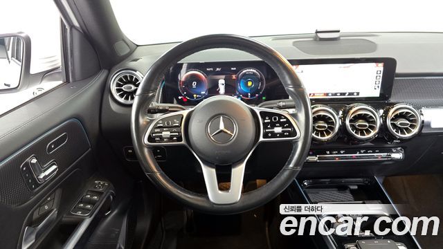 Mercedes-Benz GLB-Class (X247) GLB220 2021 — фото 13