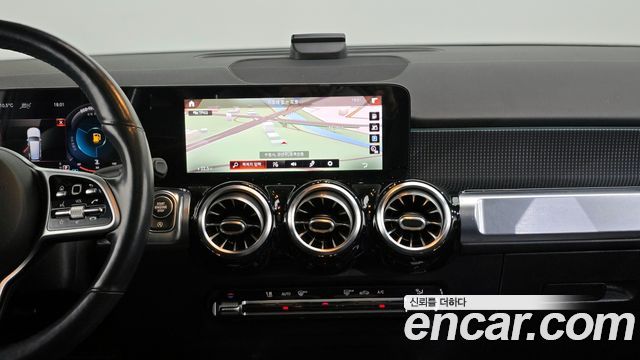 Mercedes-Benz GLB-Class (X247) GLB220 2021 — фото 14