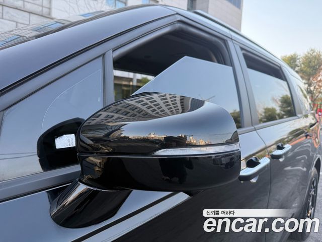 Kia Carnival (IV) HEV 9 seater Prestige 2026 — фото 15