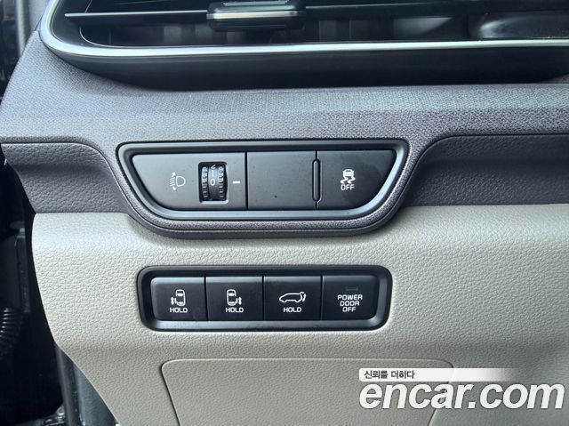 Kia Carnival (IV) HEV 9 seater Prestige 2026 — фото 22