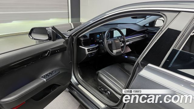 Hyundai Grandeur (GN7) 2,5 Gasoline 2WD Exclusive 2023 — фото 10