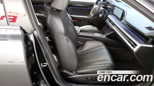 Hyundai Grandeur (GN7) 2,5 Gasoline 2WD Exclusive 2023 — фото 12