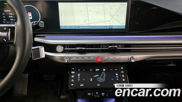 Hyundai Grandeur (GN7) 2,5 Gasoline 2WD Exclusive 2023 — фото 17