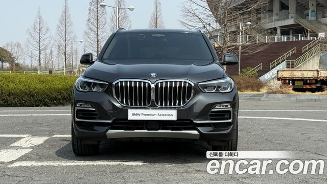 BMW X5 (G05) xDrive 45e xLine 2021 — фото 3
