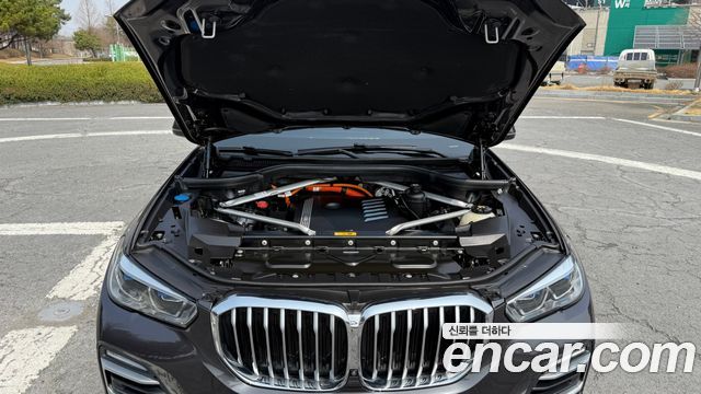 BMW X5 (G05) xDrive 45e xLine 2021 — фото 6