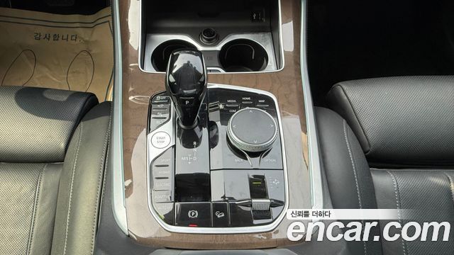 BMW X5 (G05) xDrive 45e xLine 2021 — фото 9