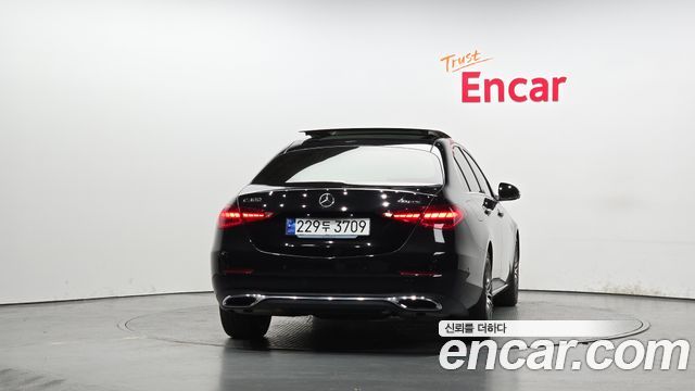 Mercedes-Benz C-Class (W206) C300 4MATIC Avantgarde 2024 — фото 4