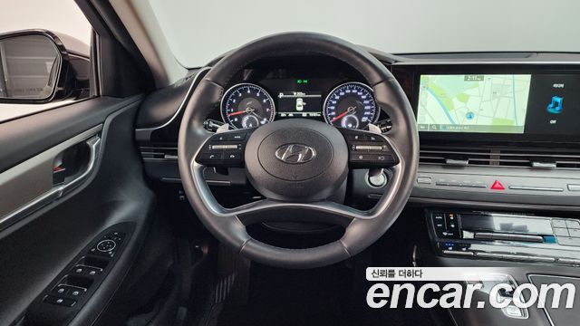 Hyundai Grandeur (IG) 2.5 Premium 2022 — фото 13
