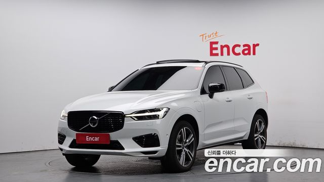 Volvo XC60 (II) T8 R-Design 2021 — фото 1